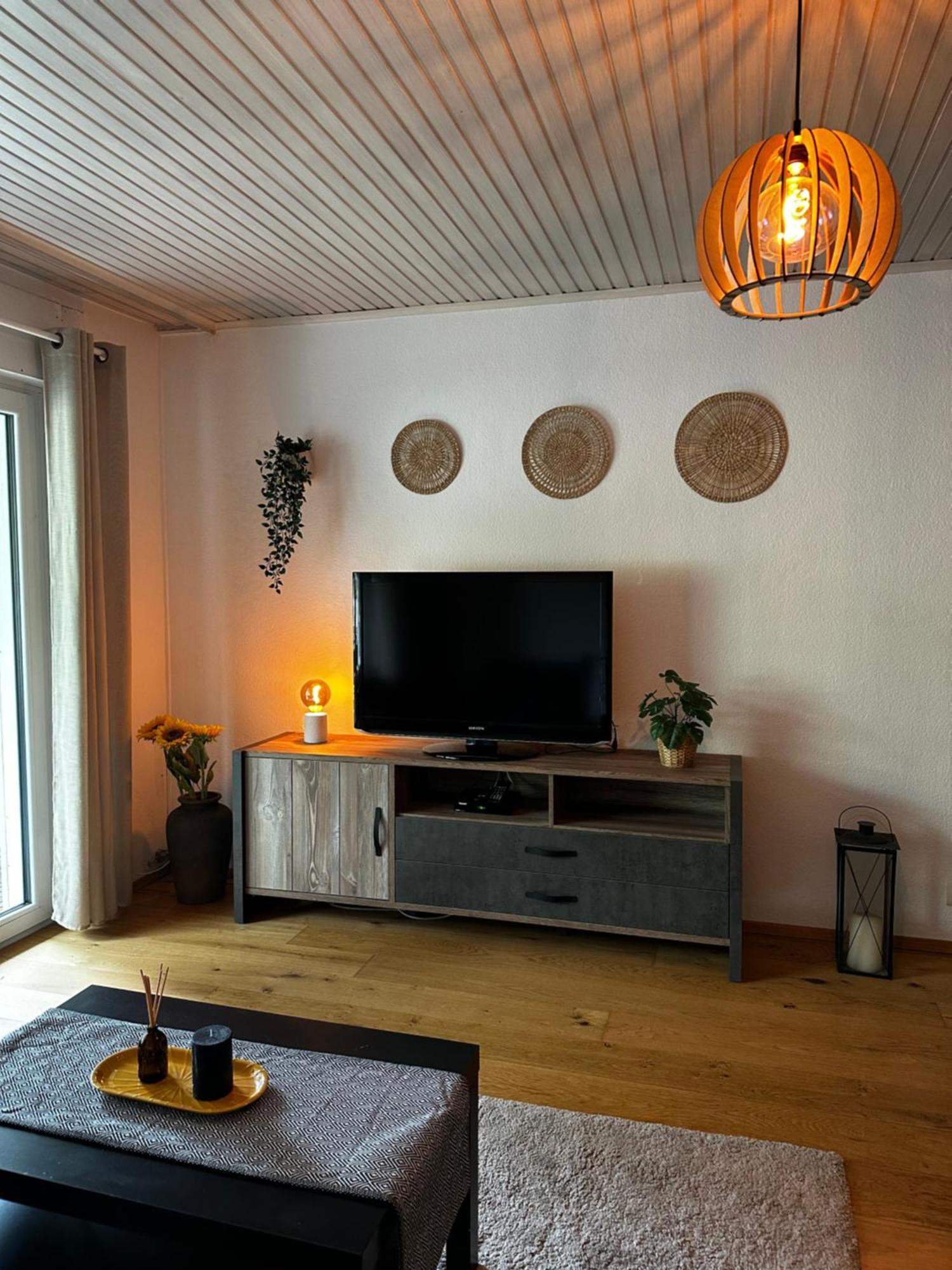Gemuetliche Wohnung Karlsruhe Bagian luar foto